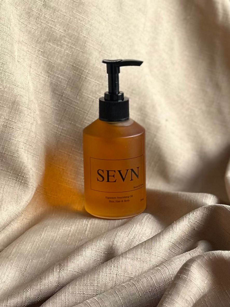 SEVN Signature Nourishing Oil